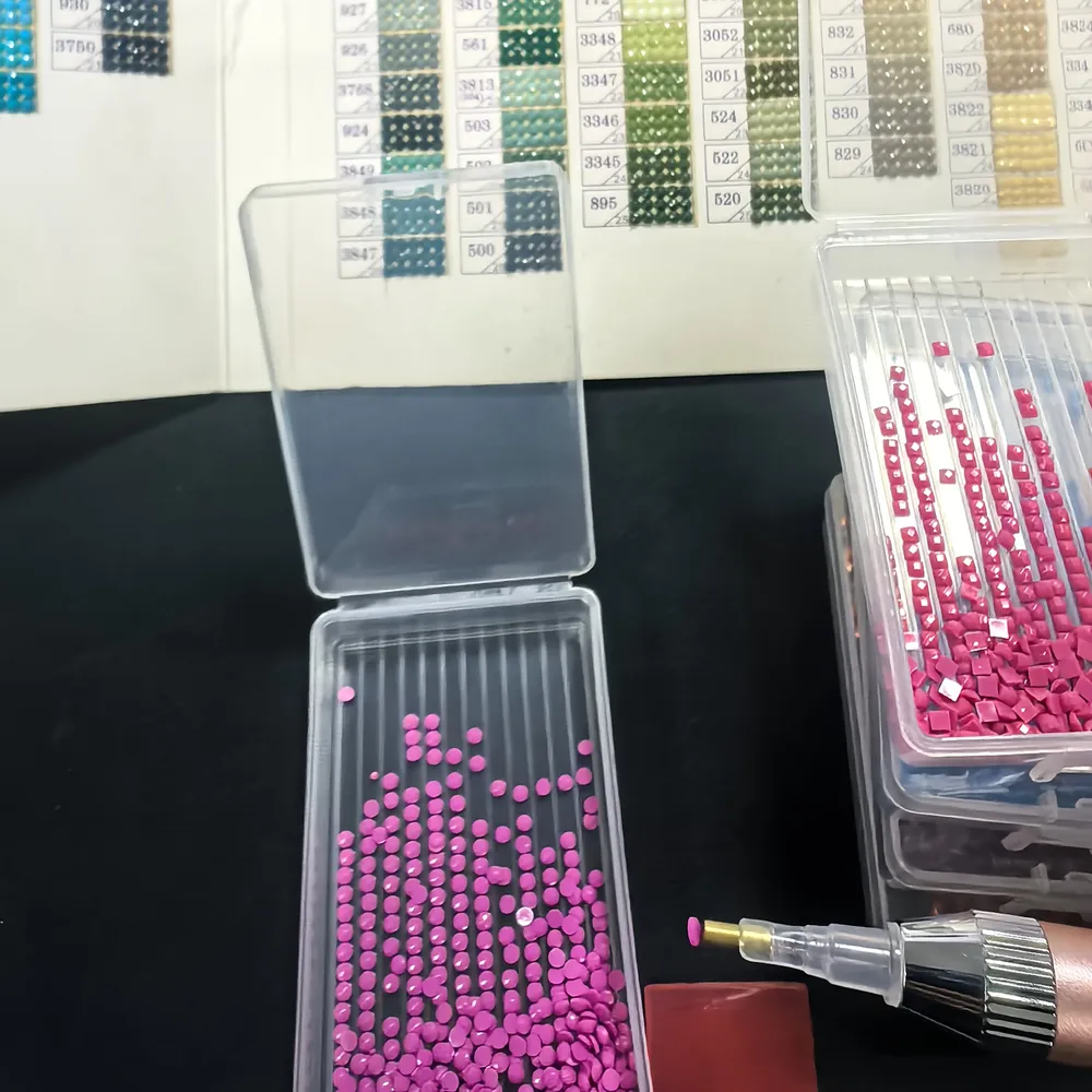 Aufbewahrungsbox Diamantmalerei 14 bis 24 Fächer mit Deckeln